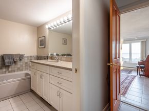 68 Eden Rd, Rockport MA 01966