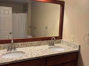 849 Boston Post Rd E 5H, Marlborough MA 01752