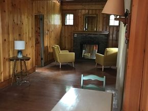 37 Lincoln Hwy, Wareham MA 02571