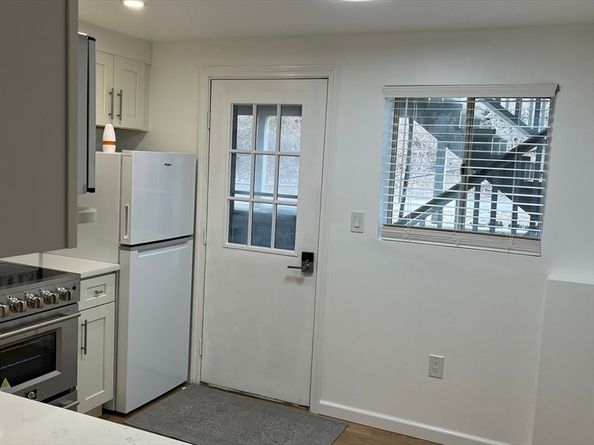 1169 Nantasket Ave 2, Hull MA 02045