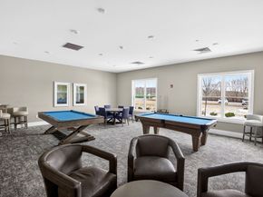 4 Peters Farm Way 206, Westborough MA 01581