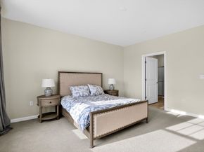 4 Peters Farm Way 206, Westborough MA 01581