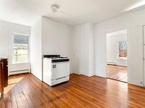 23 Mount Vernon St, Gloucester MA 01930