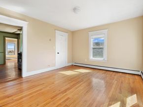 23 Mount Vernon St, Gloucester MA 01930