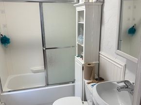 23 Mount Vernon St, Gloucester MA 01930