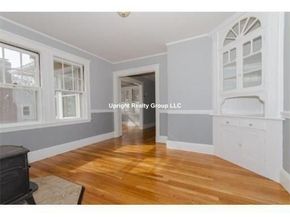 60-62 Cloverdale Rd 62, Newton MA 02461