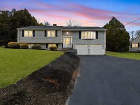 38 Juniper Lane, Holden MA 01520