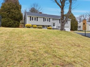 38 Juniper Lane, Holden MA 01520