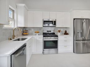 187 Colburn St 187, Dedham MA 02026