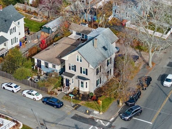 1 Maverick St 2, Marblehead MA 01945