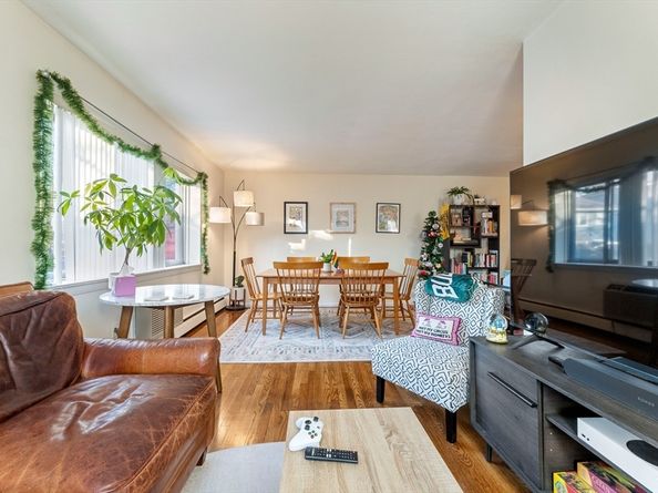 425 S Huntington 6, Boston MA 02130