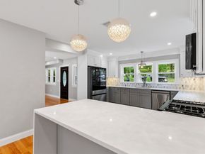 16 Old Cambridge Tpk, Lincoln MA 01773