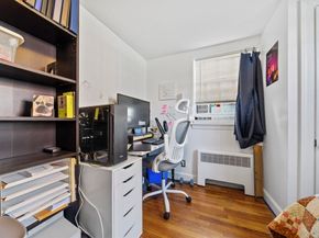 6 Garden Ct 5, Cambridge MA 02138