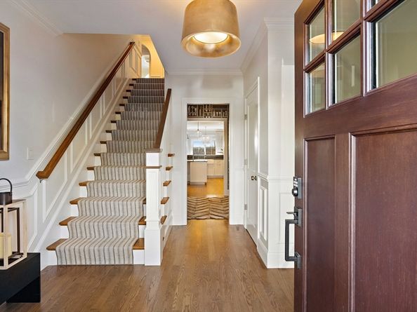 56 Crescent Rd, Needham MA 02494