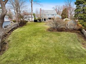 440 Wolcott St, Newton MA 02466