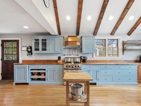 440 Wolcott St, Newton MA 02466