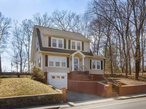 428 Boylston St, Brookline MA 02445