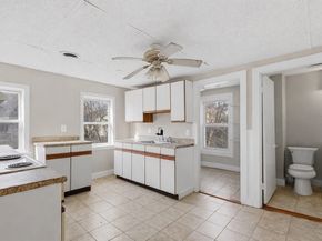 28 Prospect St, Brockton MA 02301