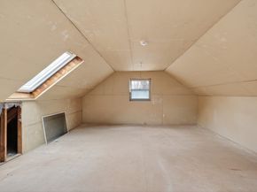 38 Oakland St, Medway MA 02053