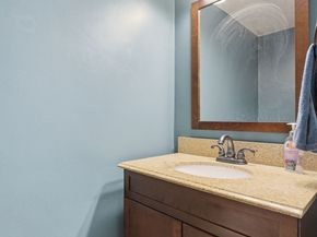 111 Brigham St 19A, Hudson MA 01749