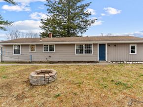 529 Howard St, Brockton MA 02302