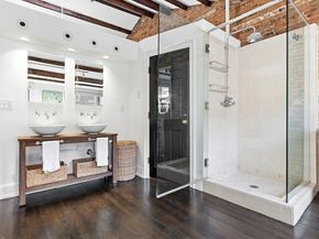 22 Joy St, Boston MA 02114