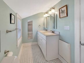 580 Nantasket Avenue, Hull MA 02045