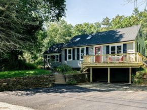 49 Smith Hanson Rd, North Brookfield MA 01535