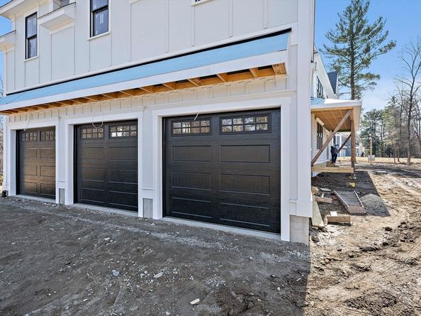 448 York St, Canton MA 02021
