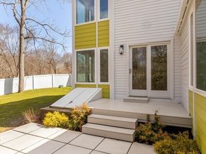 561 Beechwood St, Cohasset MA 02025