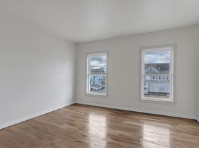 25 Tremont St, Brockton MA 02301