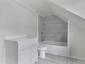 25 Tremont St, Brockton MA 02301