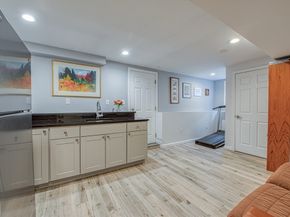 90 Charles Circle, Stoughton MA 02072