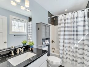 14 Hines Way 14, Newburyport MA 01950