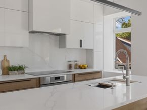 24 Auburn PH, Brookline MA 02446