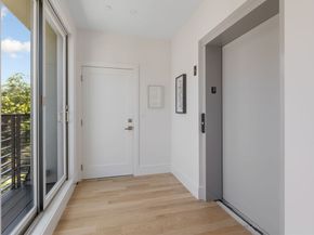 24 Auburn PH, Brookline MA 02446