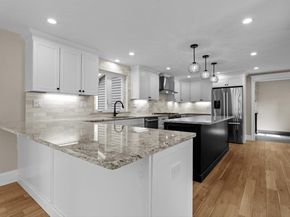 4 Hazeltine Rd, Upton MA 01568