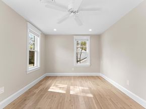4 Hazeltine Rd, Upton MA 01568
