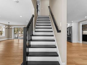4 Hazeltine Rd, Upton MA 01568