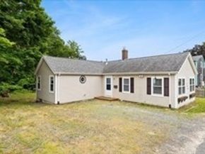 106 Circuit Ave, Wareham MA 02571