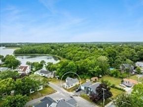 106 Circuit Ave, Wareham MA 02571