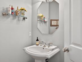 15 West Trevor Hill 15, Plymouth MA 02360