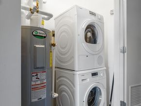 9 Medford 405, Somerville MA 02143