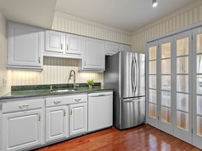 1731 Beacon St 721, Brookline MA 02445