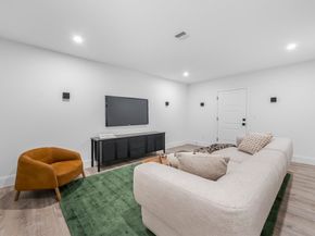 92 Hill St, Lexington MA 02421