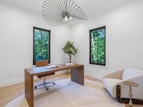 92 Hill St, Lexington MA 02421