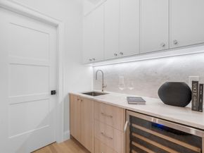 92 Hill St, Lexington MA 02421