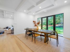 92 Hill St, Lexington MA 02421