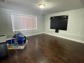 22 Columbia Ave, Fitchburg MA 01420