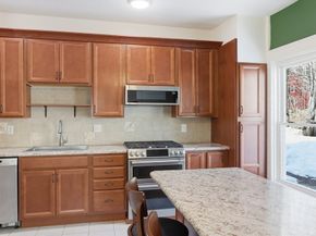 631 Massachusetts Ave 631, Acton MA 01720